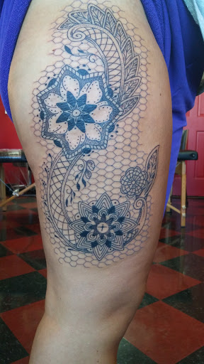 Tattoo Shop «Nova Tattoo Studio», reviews and photos, 4938 N Lombard St, Portland, OR 97203, USA