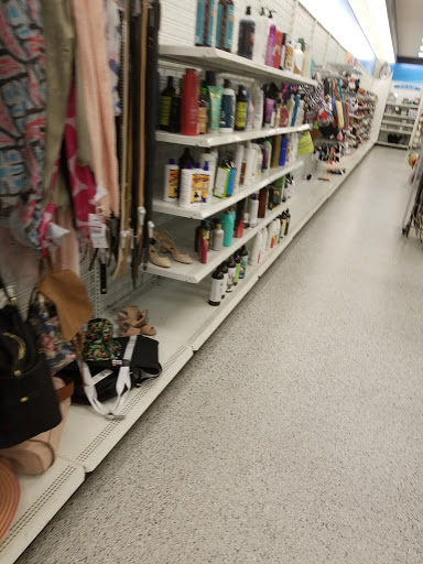 Clothing Store «Ross Dress for Less», reviews and photos, 1744 US Hwy 27 S, Sebring, FL 33870, USA