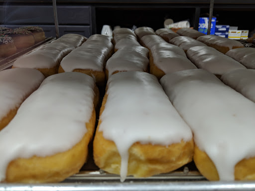 Donut Shop «Lee Donuts», reviews and photos, 124 Peterson Rd, Libertyville, IL 60048, USA