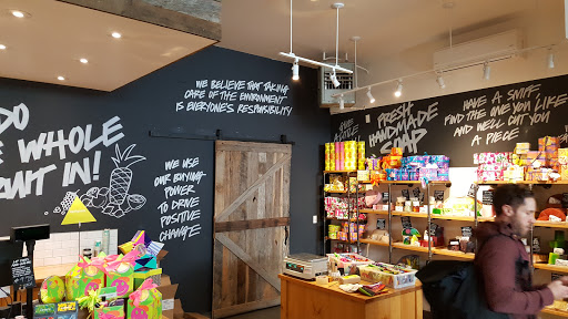 Cosmetics Store «Lush Cosmetics», reviews and photos, 2116 Union St, San Francisco, CA 94123, USA