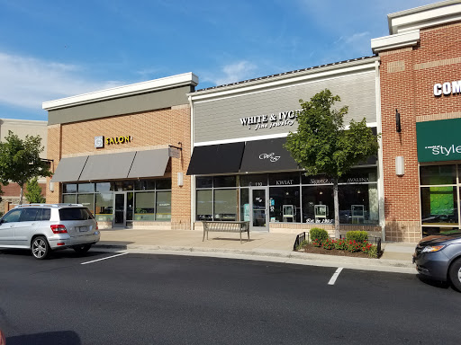 Jeweler «White & Ivory Fine Jewelry», reviews and photos, 1610 Village Market Blvd SE #110, Leesburg, VA 20175, USA