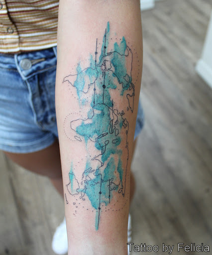 Explore shooting star tattoo ideas, creative tattoo ideas in Fort Myers, available at Tiger Lotus Tattoo and Piercing