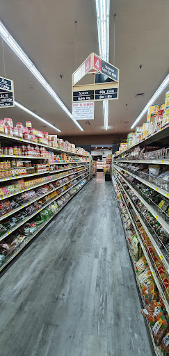 Asian Grocery Store «Hoa Binh Garden Grove Supermarket», reviews and photos, 13922 Brookhurst St, Garden Grove, CA 92843, USA