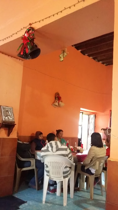Restaurant Cuatro Caminos - C. Independencia 19, 46000 Huejuquilla el Alto, Jal., Mexico