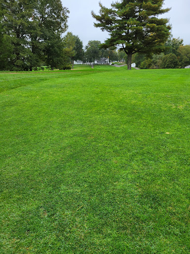 Public Golf Course «Edgewood Golf Course», reviews and photos, 161 Sheep Pasture Rd, Southwick, MA 01077, USA
