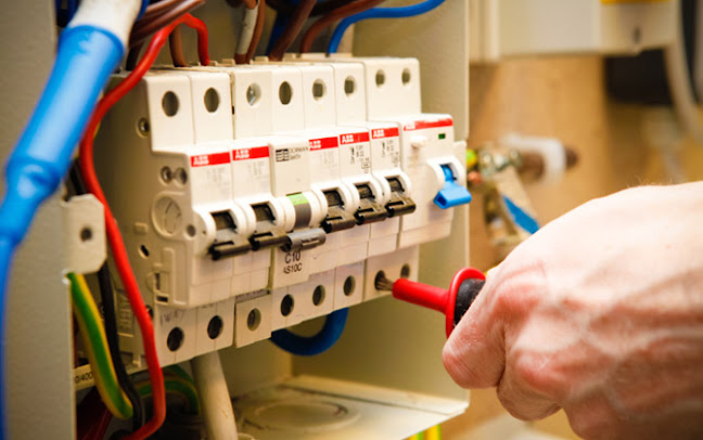 E-L-F Electrical Services Ltd - Electrician