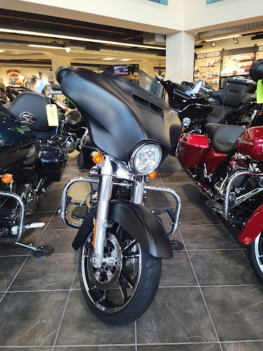 Harley-Davidson Dealer «Harley-Davidson of Danbury», reviews and photos, 51 Federal Rd, Danbury, CT 06810, USA