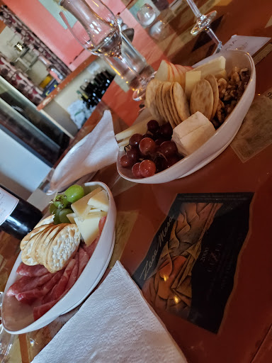 Wine Bar «Rioja! A Wine Bar», reviews and photos, 1603 Battleground Ave, Greensboro, NC 27408, USA