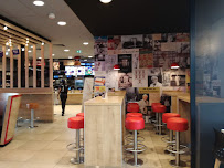 Atmosphère du Restaurant KFC Dreux - n°8