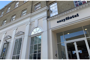 easyHotel Ipswich Town Centre image