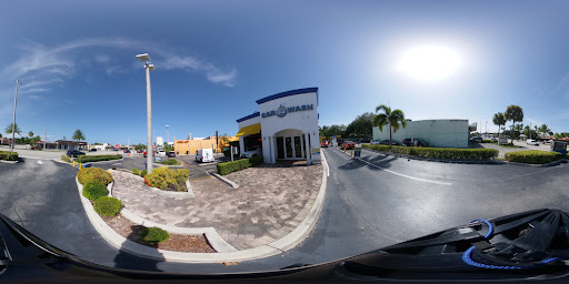 Car Wash «Smart Car Wash NMB», reviews and photos, 472 NE 167th St, North Miami Beach, FL 33162, USA