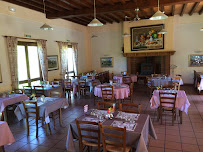 Atmosphère du Restaurant français Auberge de Castelloubon à Juncalas - n°1