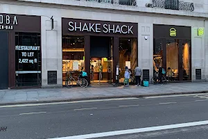 Shake Shack Tottenham Court Road image