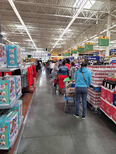 Department Store «Walmart Supercenter», reviews and photos, 3390 N Hwy 67, Florissant, MO 63033, USA