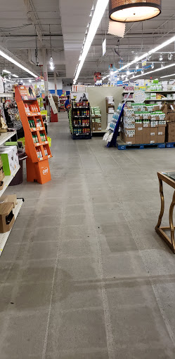 Grocery Store «P & R Discount Grocery», reviews and photos, 600 Scranton Carbondale Hwy, Eynon, PA 18403, USA