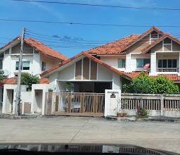 หมู่บ้านศรีราชา photo