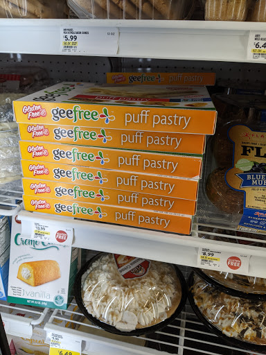 Grocery Store «Fresh Thyme Farmers Market- Town & Country», reviews and photos, 13957 Manchester Rd, Ballwin, MO 63011, USA