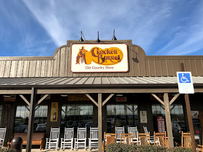 CRACKER BARREL OLD COUNTRY STORE