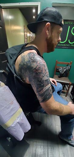 Tattoo Shop «Karmic Tattoos», reviews and photos, 589 Jonesboro Rd, McDonough, GA 30253, USA