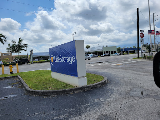 Self-Storage Facility «Life Storage», reviews and photos, 1109 N 21st Ave, Hollywood, FL 33020, USA