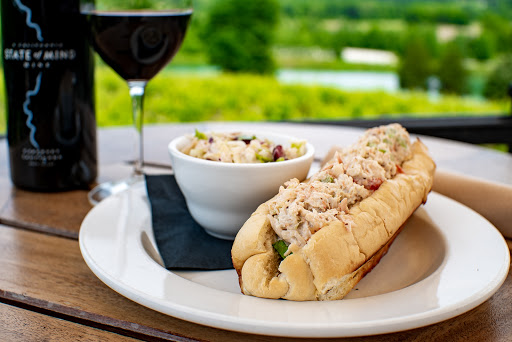 Winery «Chandler Hill Vineyards», reviews and photos, 596 Defiance Rd, Defiance, MO 63341, USA