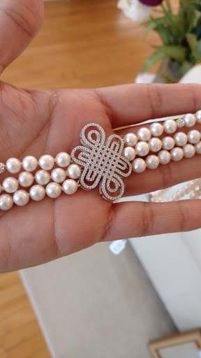 Bridal Shop «Fiori Bridal Boutique», reviews and photos, 18 Main St, Essex Junction, VT 05452, USA