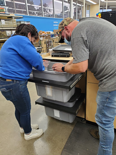 Pet Supply Store «IncrediPet», reviews and photos, 306 Southland Dr, Lexington, KY 40503, USA