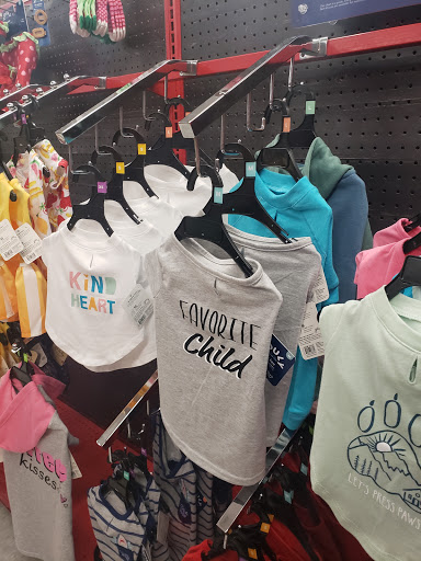 Pet Supply Store «Petco Animal Supplies», reviews and photos, 216 Colony Pl, Plymouth, MA 02360, USA