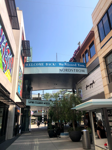 Shopping Mall «Santa Monica Place», reviews and photos, 395 Santa Monica Place, Santa Monica, CA 90401, USA