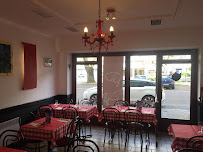Atmosphère du Restaurant La Licorne SARL à Falaise - n°5