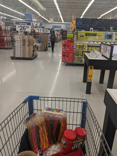 Department Store «Walmart Supercenter», reviews and photos, 9190 Highland Rd, White Lake, MI 48386, USA