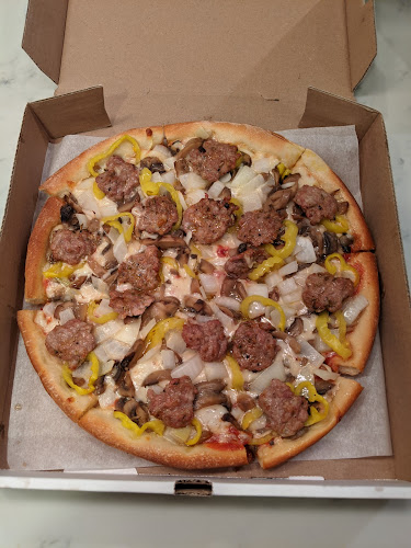 #6 best pizza place in Hudson - Farinacci Pizza