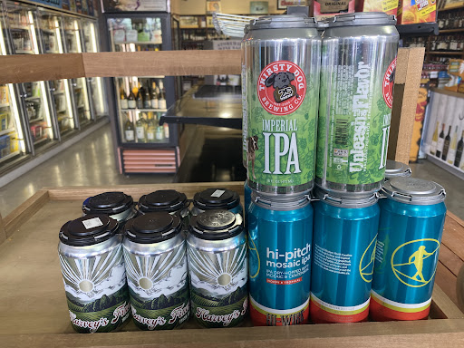 Party Store «Cornersburg Party Shop», reviews and photos, 3727 Tippecanoe Rd, Youngstown, OH 44511, USA