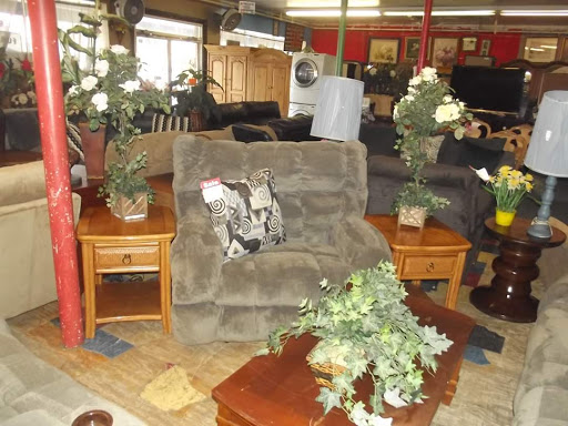 Junk Store «Family Thrift Store», reviews and photos, 1207 N Royal Ave, Front Royal, VA 22630, USA