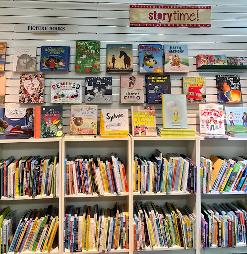 Book Store «Doylestown Bookshop», reviews and photos, 16 S Main St, Doylestown, PA 18901, USA