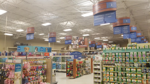 Pet Supply Store «PetSmart», reviews and photos, 1421 Carl D Silver Parkway, Fredericksburg, VA 22401, USA
