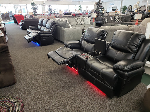 Furniture Store «Winner Furniture - Shively», reviews and photos, 2530 Dixie Hwy, Louisville, KY 40216, USA