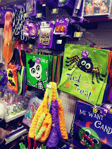 Discount Store «Dollar General», reviews and photos, 3137 Cranberry Hwy, East Wareham, MA 02538, USA