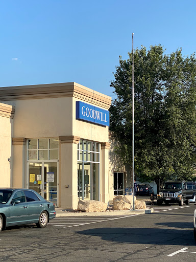 Thrift Store «Salt Lake City - Millcreek Goodwill», reviews and photos