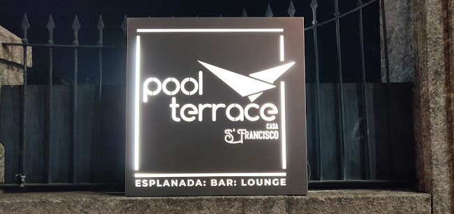 Pool And Terrace - Bar