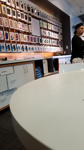 Cell Phone Store «AT&T», reviews and photos, 720 Whittier Blvd, Montebello, CA 90640, USA