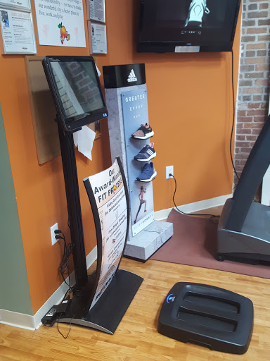 Running Store «Big Peach Running Co - Decatur», reviews and photos, 114 E Trinity Pl, Decatur, GA 30030, USA