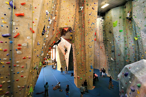 Upper Limits Rock Climbing Gym - Maryland Heights