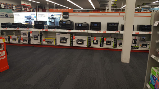 Office Supply Store «Staples», reviews and photos, 6731 Frontier Dr, Springfield, VA 22150, USA