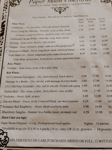 Winery «Paper Moon Vineyards», reviews and photos, 2008 State Rd, Vermilion, OH 44089, USA