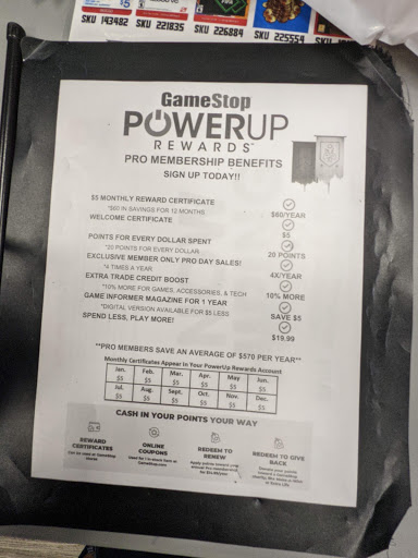 Video Game Store «GameStop», reviews and photos, 545 Cool Springs Blvd #185, Franklin, TN 37067, USA