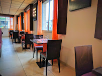 Atmosphère du Restaurant vietnamien Zenazia Quint à Quint-Fonsegrives - n°4