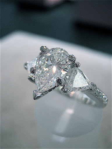 Jewelry Store «TDC Jewelry», reviews and photos, 406 W Half Day Rd, Buffalo Grove, IL 60089, USA