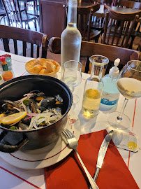 Moule du Restaurant français L'Anvers du Décor à Paris - n°7