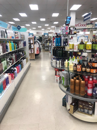 Department Store «Marshalls & HomeGoods», reviews and photos, 701 NJ-440, Jersey City, NJ 07304, USA